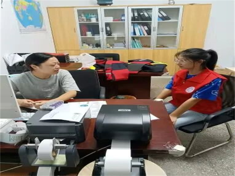 tyc122cc太阳成集团勇于争先实践团队开展“立足专业善作为 心系家乡共发展 ”大学生暑期社会实践活动 (11)