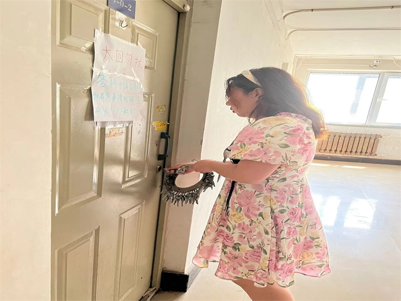 tyc122cc太阳成集团开展假前学生寝室安全排查工作（1）