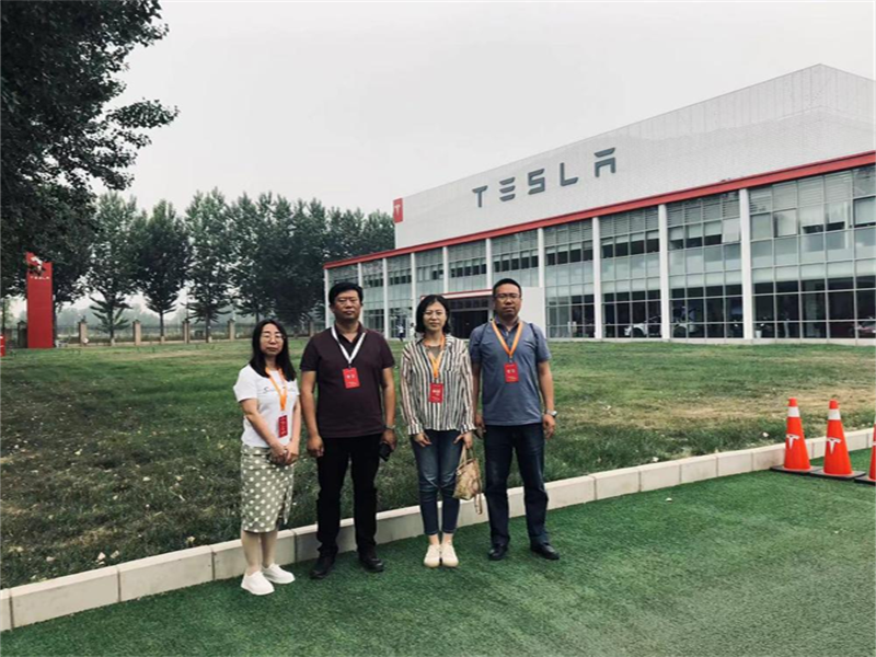 数智助力产业 科技赋能未来——tyc122cc太阳成集团教师赴特斯拉北京交付中心和用友网络科技股份有限公司北京总部纪实