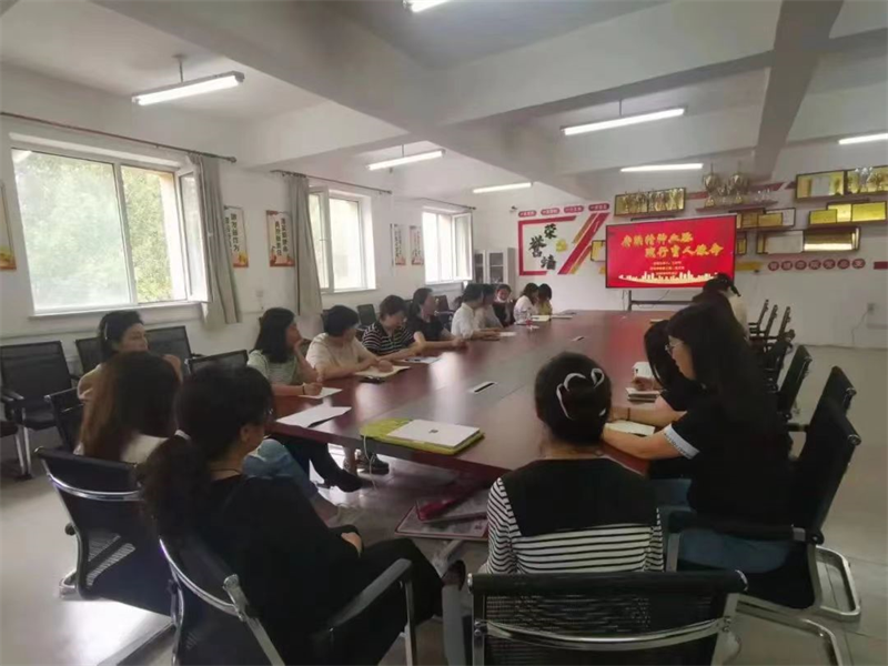 tyc122cc太阳成集团教工第二党支部开展“赓续精神血脉 践行育人使命”主题党课